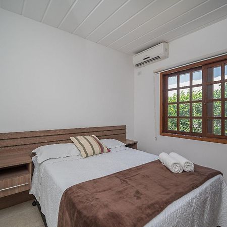 Bz17 Casa Ampla 4 Suites Em Condominio Alto Padrao Búzios Exteriör bild